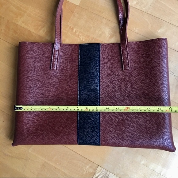 Vince Camuto Brown Pebble Vegan Faux Leather Shoulder Tote, Black Stripe - Picture 15 of 17
